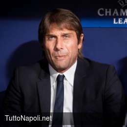 Caos Chelsea: Conte a Cobham ma non è lui ad allenare. Sono tutti in attesa di Sarri