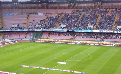 Splendida notizia per i tifosi del Napoli, al San Paolo un allenamento al mese aperto a tutti