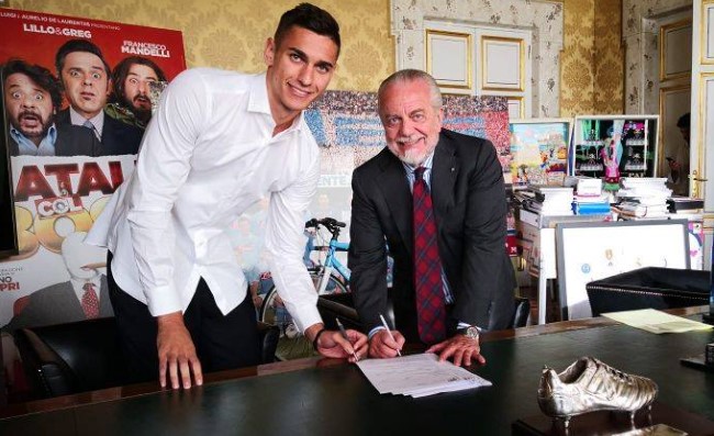 UFFICIALE – Meret è un nuovo giocatore del Napoli! Il momento della firma con ADL