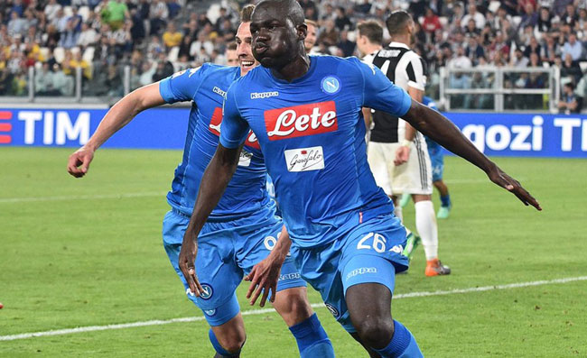 FOTO – Koulibaly saluta Jorginho: “Sono felice per te mon gars, ma mi mancherai”