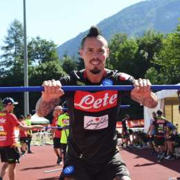 FOTO – SSC Napoli: “Buongiorno dal ritiro azzurro!”