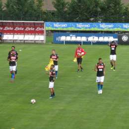 FOTOGALLERY TN – Azzurri in campo per il riscaldamento: gli scatti del nuovo Napoli prima dell’amichevole