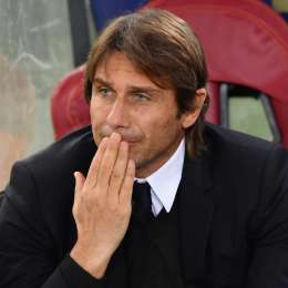 Il Chelsea convoca i giocatori per il raduno, Conte fa muro: “Sono ancora io l’allenatore!”