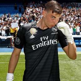 L’ex obiettivo azzurro Lunin presentato al Bernabeu: “Ho scelto il Real perché voglio vincere!”