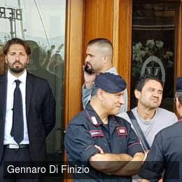 “Spendiamo questi milioni”: tifosi salutano così Edo De Laurentiis all’Hotel Vesuvio