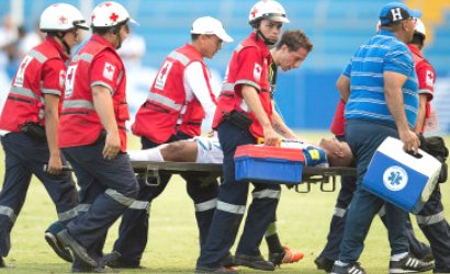 VIDEO – “Il tackle più duro di sempre”, entrata killer di Melisse: è calcio o Kung Fu?