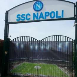 SSC Napoli: “Oggi la ripresa degli allenamenti: nel pomeriggio seduta a Castel Volturno”