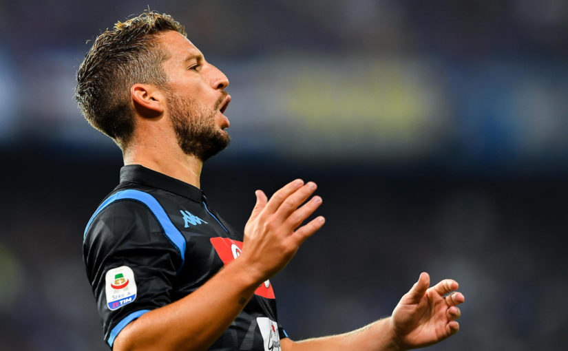 Mertens, problemi alla spalla. Il motivo? Un calcio di punizione!