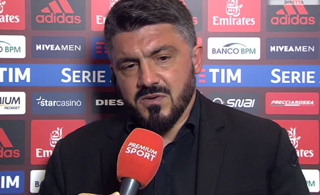 Bergomi e Pirlo: “Il Milan è meglio del Napoli”, Gattuso non ci sta: “Fate ridere. Ho regalato la gara ad Ancelotti”