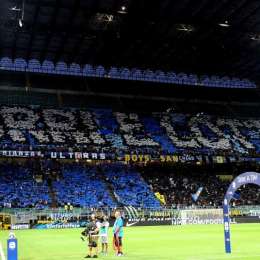 VIDEO – Vergogna a Bologna, i tifosi dell’Inter cantano: “Vesuvio erutta, tutta Napoli è distrutta”