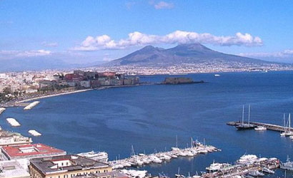 ANSA – 41 scosse nel cratere del Vesuvio tra il pomeriggio e la sera di ieri, i dettagli