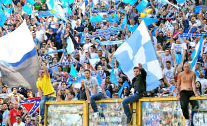 CDM – Ultras azzurri a caccia di hooligans: pugni agli inglesi! Tifosi in assetto di guerra