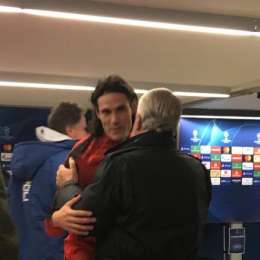 FOTO – ADL-Cavani, scoppia la pace: abbraccio negli spogliatoi tra presidente e Matador