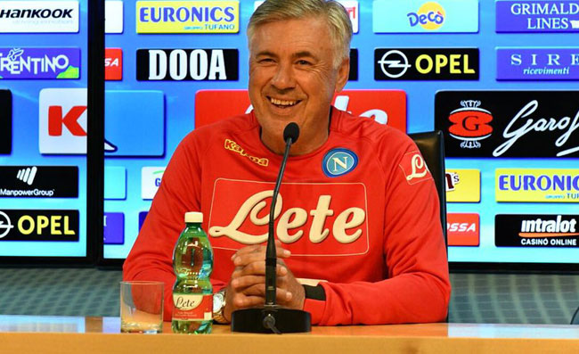 Ancelotti: “A Napoli si può vincere. Abbiamo sistemato Klopp! Mbappè non si perde in fronzoli”