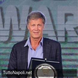 Collovati: “Ancelotti sta facendo l’opposto di quanto fatto da Sarri, tiene tutti sulla corda”