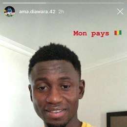 FOTO – Diawara, selfie con la nuova maglia della Guinea-Bissau: “Il mio Paese!”