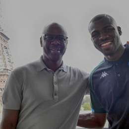 FOTO – Koulibaly incontra Thuram a Parigi e lo elogia: “Onore e piacere, è un esempio!”