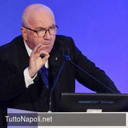 Tavecchio tuona: “Var è strumento che va rispettato, deve essere sempre acceso!”