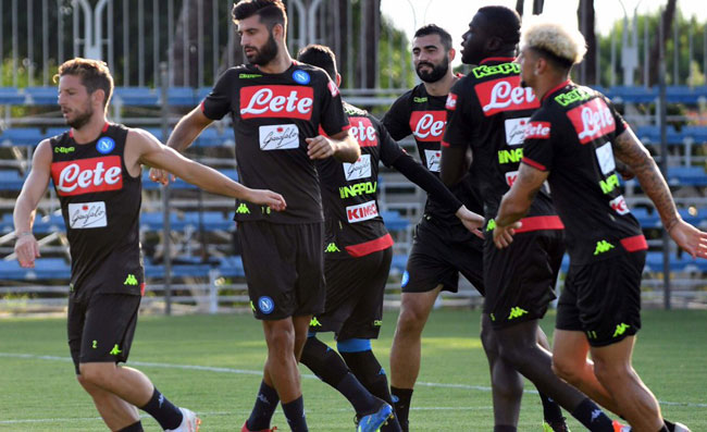 VIDEO – La SSC Napoli sui social: “Allenamento con vento a Castel Volturno”