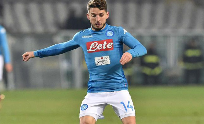 IL MATTINO – Mertens ad un bivio, futuro da decidere. Per il belga ci sono solo due ipotesi