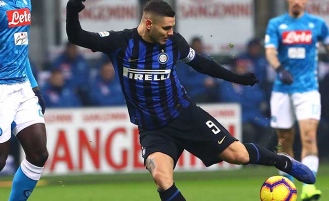 CORRIERE – Icardi vuole rimanere in Italia. Potrebbe firmare col Napoli a una condizione!