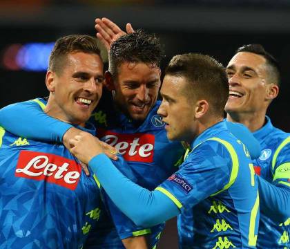 Il Napoli segna ancora su azione. Gol numero 30 per Milik