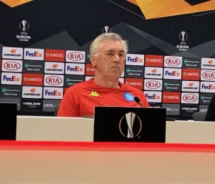 Ancelotti tira un solco con gli ultras: «Pretendere un risultato non mi piace»