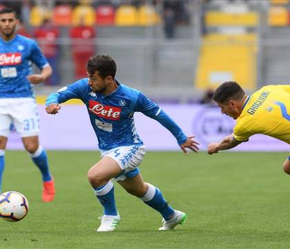 Frosinone-Napoli 0-2, pagelle / “Una bestia mostruosa e senza pensiero, la folla”