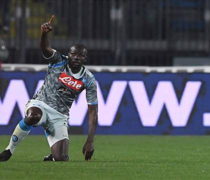 Gazzetta: “Napoli con la spina staccata, la foto è il retropassaggio di Koulibaly”