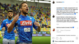 Napoli: gli auguri social di Maradona a Mertens