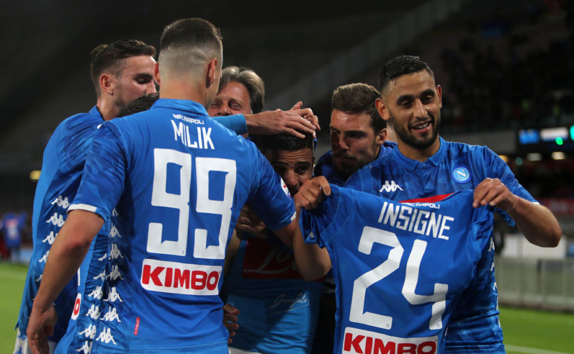 Serie A, Napoli-Cagliari 2-1: Mertens e Insigne, rimonta e secondo posto aritmetico