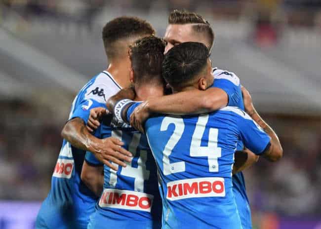 Il Napoli batte la Fiorentina 4-3. Insigne ammutolisce il Franchi. Montella imbufalito