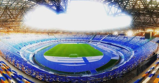 Kiss Kiss. Il San Paolo nuovo di zecca pronto per il Napoli. Mancherà una sorpresa per i tifosi. Ecco perchè