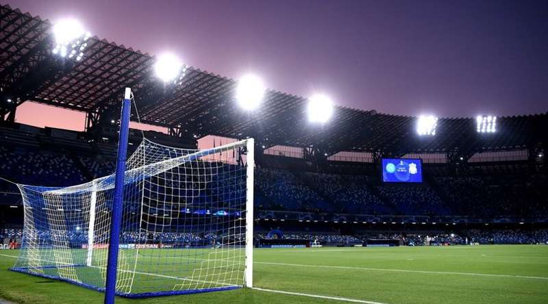 Napoli-Liverpool. Formazioni ufficiali. Ancelotti sceglie Lozano.  Liverpool in formato Champions