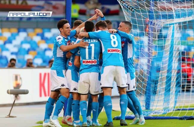 Napoli-Sampdoria 2-0. Mertens show. Elmas incanta il San Paolo