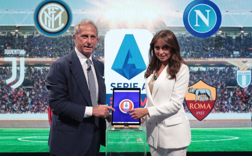 Serie A, anticipi e posticipi: Roma-Napoli di sabato, Inter-Juve di sera