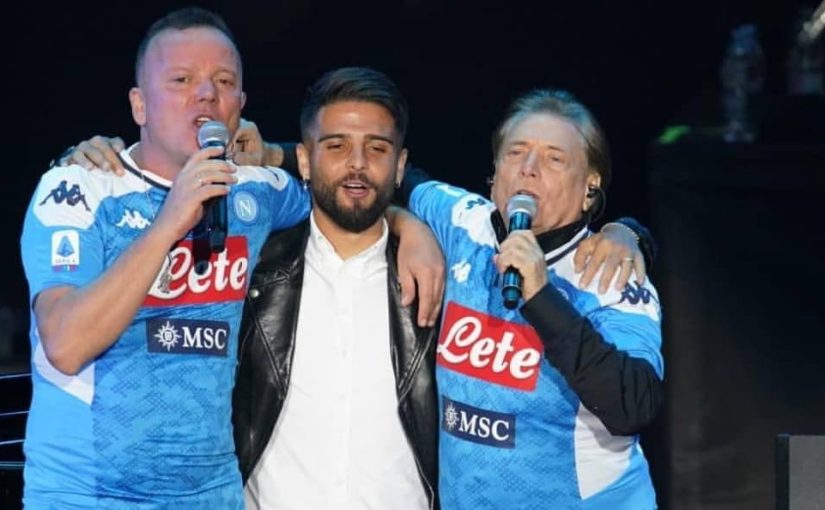 Insigne canta con Gigi D’Alessio e Nino D’Angelo: “La storia di Napoli”