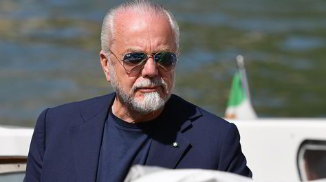 Napoli, De Laurentiis sta studiando una megamulta