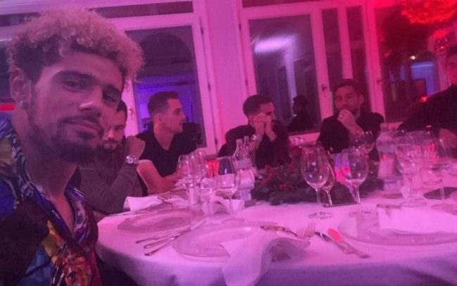 FOTO – Cena Natale Napoli, tra scatti social e sorrisi