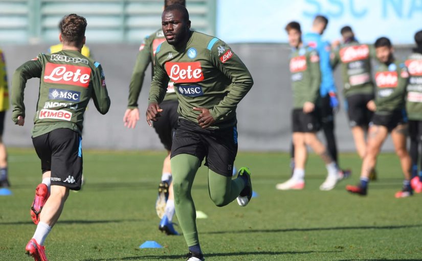 Napoli, altri passi avanti per Koulibaly. Problema al fianco per Meret