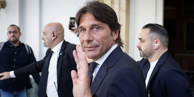 Conte sorride, nasce il Napoli dei giganti