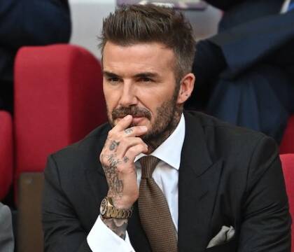 Beckham ricorda la receptionist dello United: «Ti sei presa cura di me come promesso ai miei genitori quando avevo 15 anni»