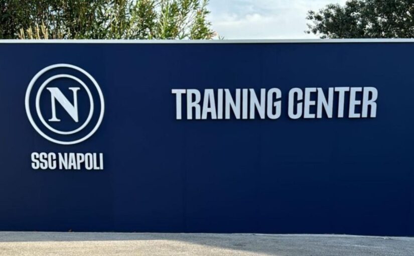 Calciomercato Napoli, incontro decisivo a Castel Volturno in queste ore