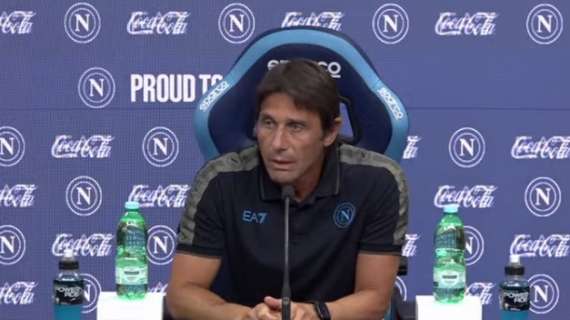 Conte annuncia il recupero di Kvara: “L’ho visto più sciolto, parte con noi”