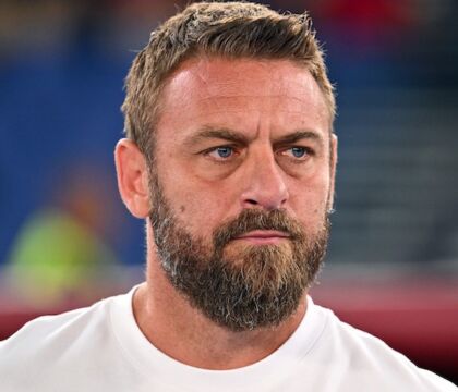 De Rossi: «Nel 2006, Lippi mi portò in una stanza in cui c’era Ferguson. Mi disse: “Devi andare a Manchester”»