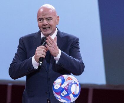 Infantino col Mondiale per Club punta a oscurare la Champions di Ceferin (El Paìs)