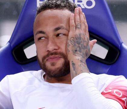 Neymar: «Non ero più felice al Psg, i tifosi mi hanno mancato di rispetto»