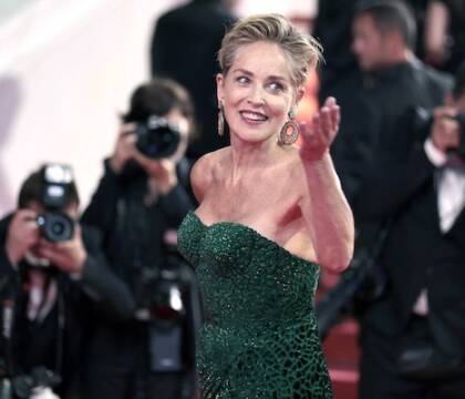 Sharon Stone: «Ho sempre incontrato muri, finché ho smesso di sprecare la mia intelligenza con gente che ne ha meno»