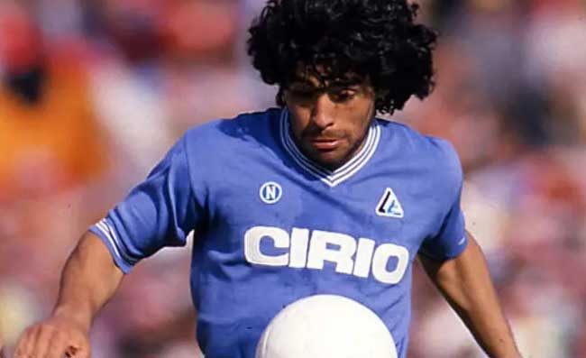 “Dal collo ai piedi io ero il secondo Maradona a Napoli. Diego mi considerava un fratello”