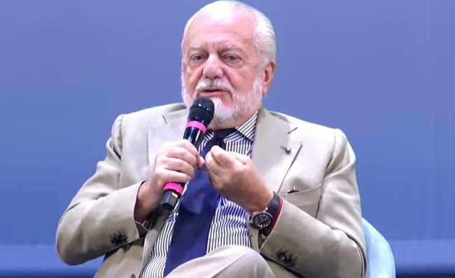 Napoli, i tifosi a De Laurentiis: “Prendi questi due e vinciamo subito”